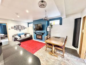 Photo 7- click for photo gallery